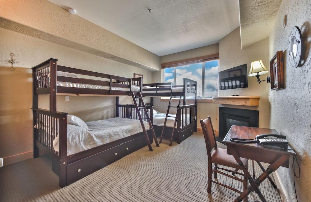 Silverado Lodge photo 62