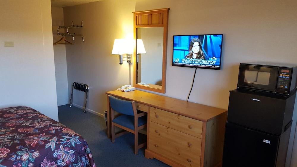 Travelers Lodge Motel Marshall photo 27
