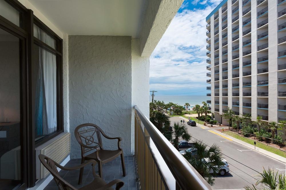 Grande Cayman Resort photo 80