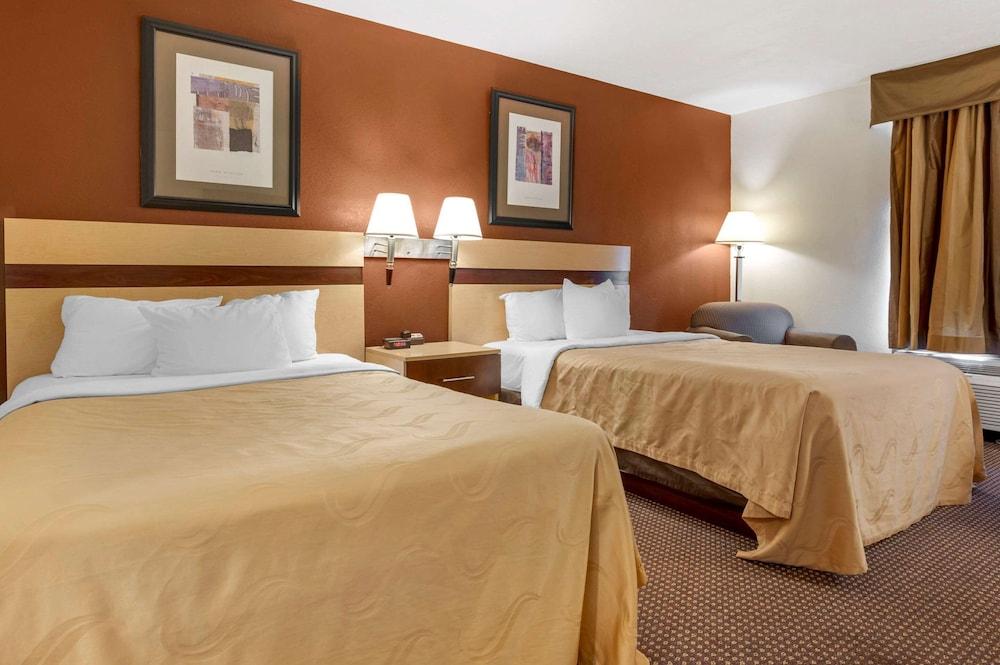 Quality Inn & Suites photo 5