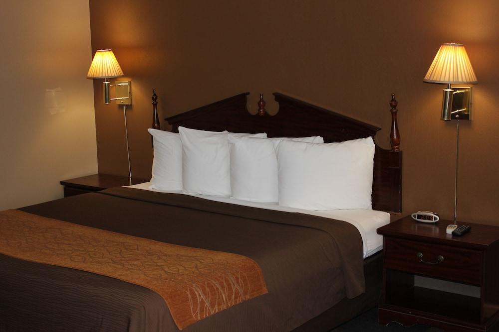 Econo Lodge Oskaloosa photo 50