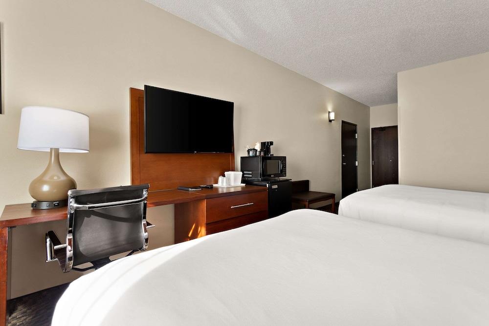 Comfort Suites University Las Cruces photo 7