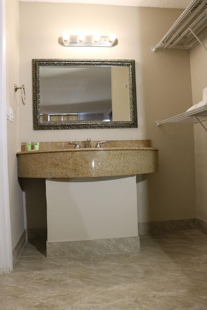 Magic Key (No Resort Fee) photo 49
