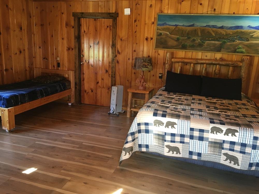 Creekside Lodge at Yellowstone photo 16