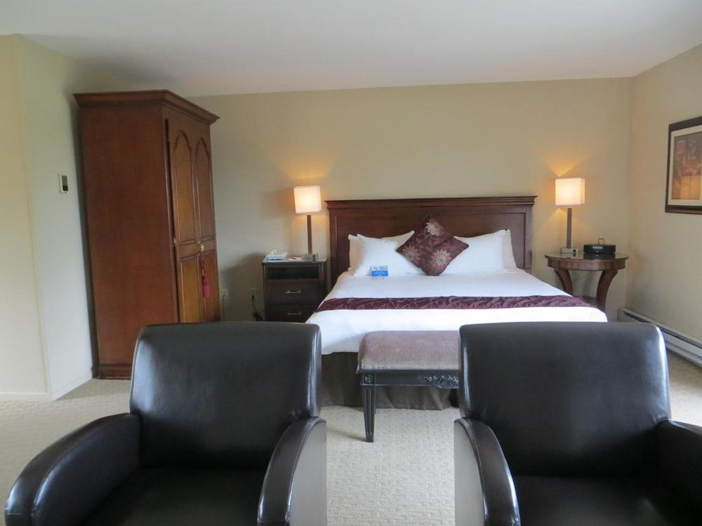 Adobe Inn photo 8