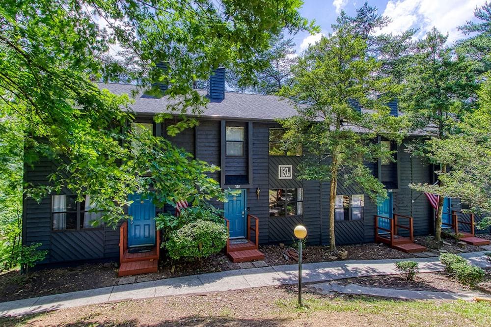 Pinecrest Townhomes-1K2Q- Renovated photo 11