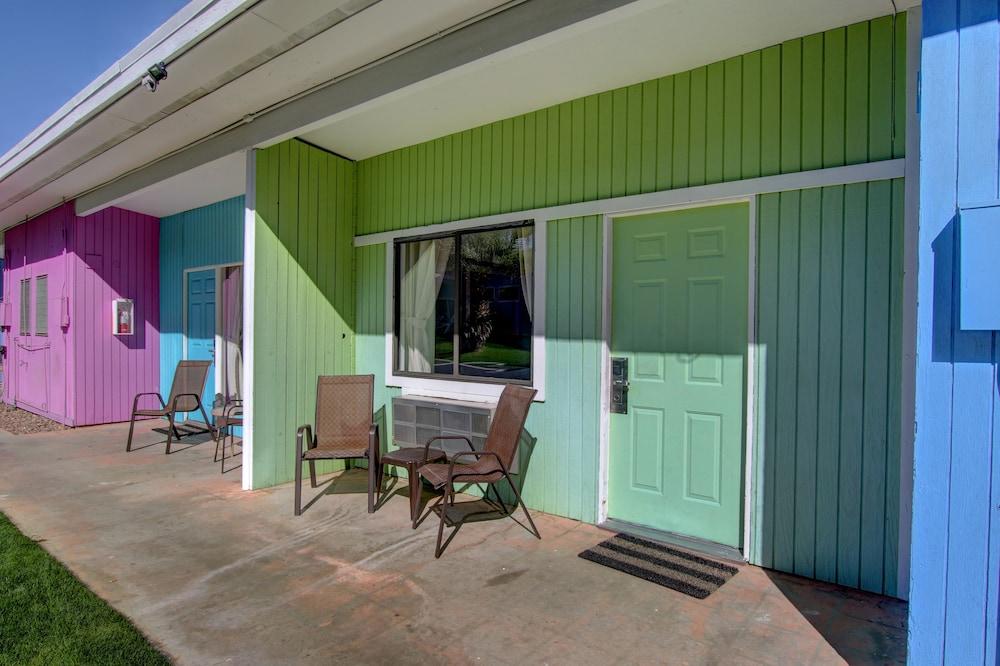 CCBC Resort Hotel - A Gay Men's Resort photo 26