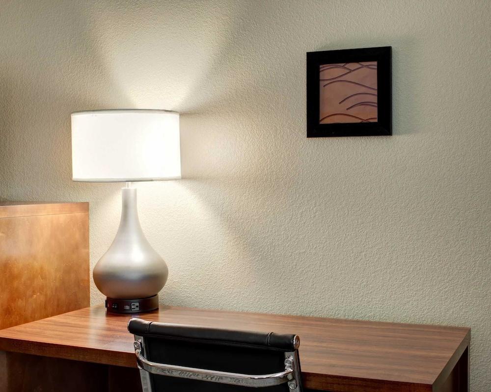 Comfort Inn & Suites Caldwell photo 15