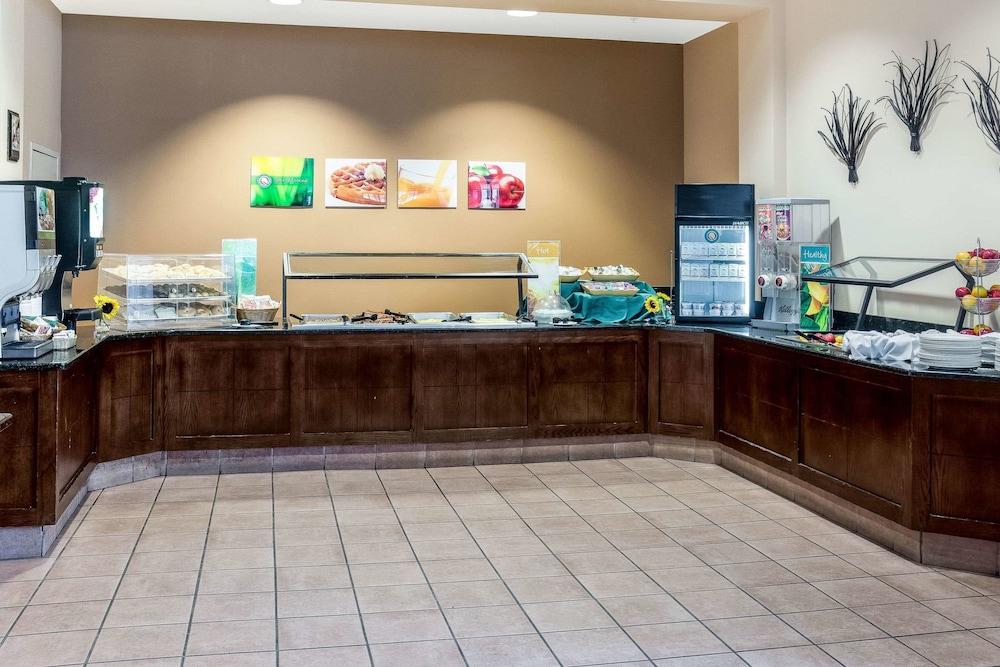 Sleep Inn Lake Wright - Norfolk Airport photo 26