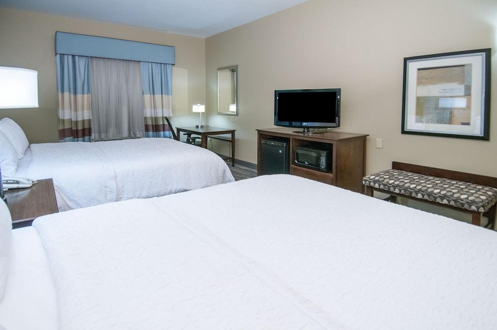 Hampton Inn & Suites Baton Rouge/Port Allen photo 11