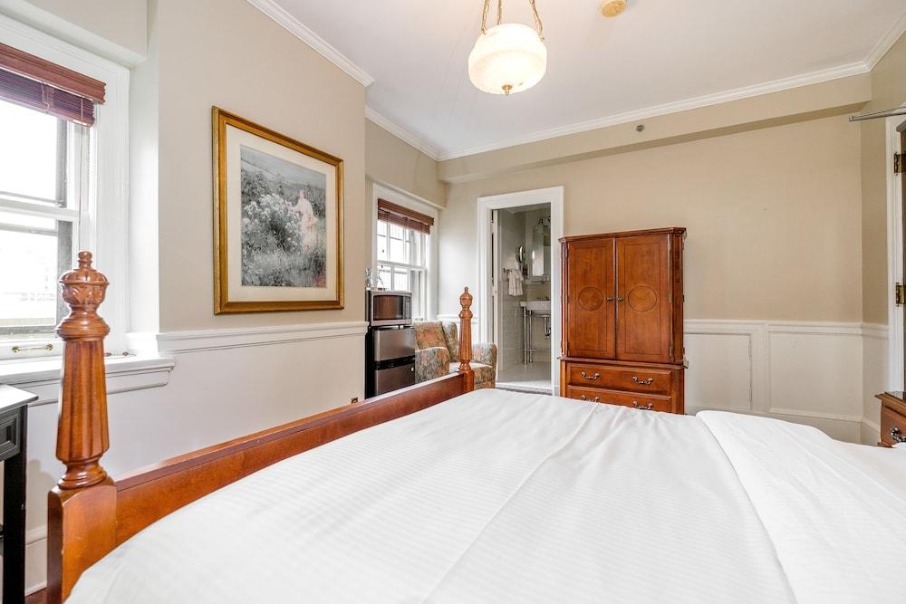 Hotel 340 photo 14