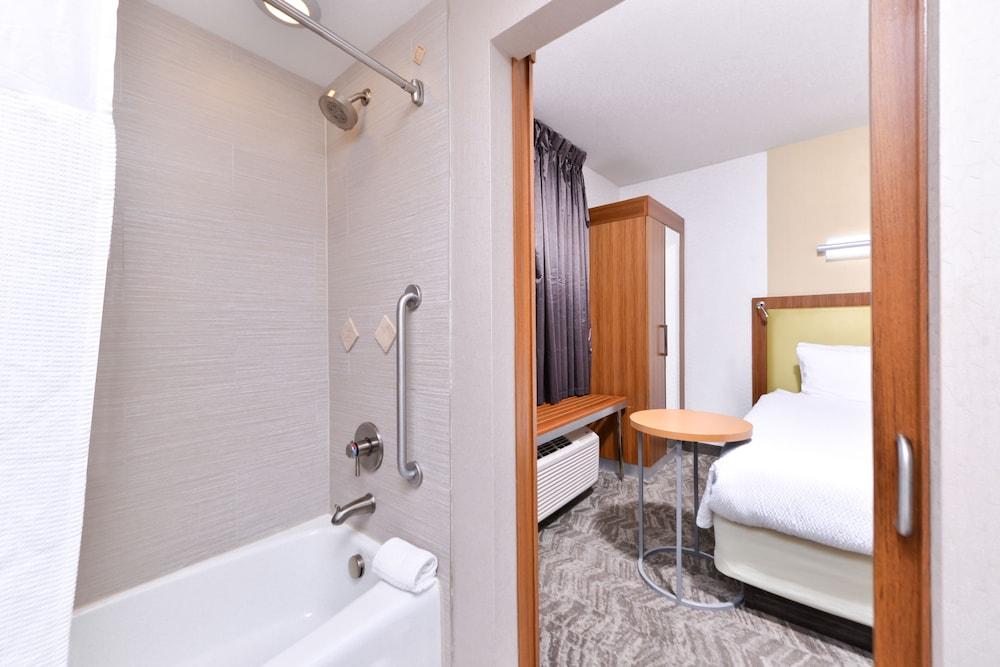 Springhill Suites by Marriott Temecula Wine Country photo 10