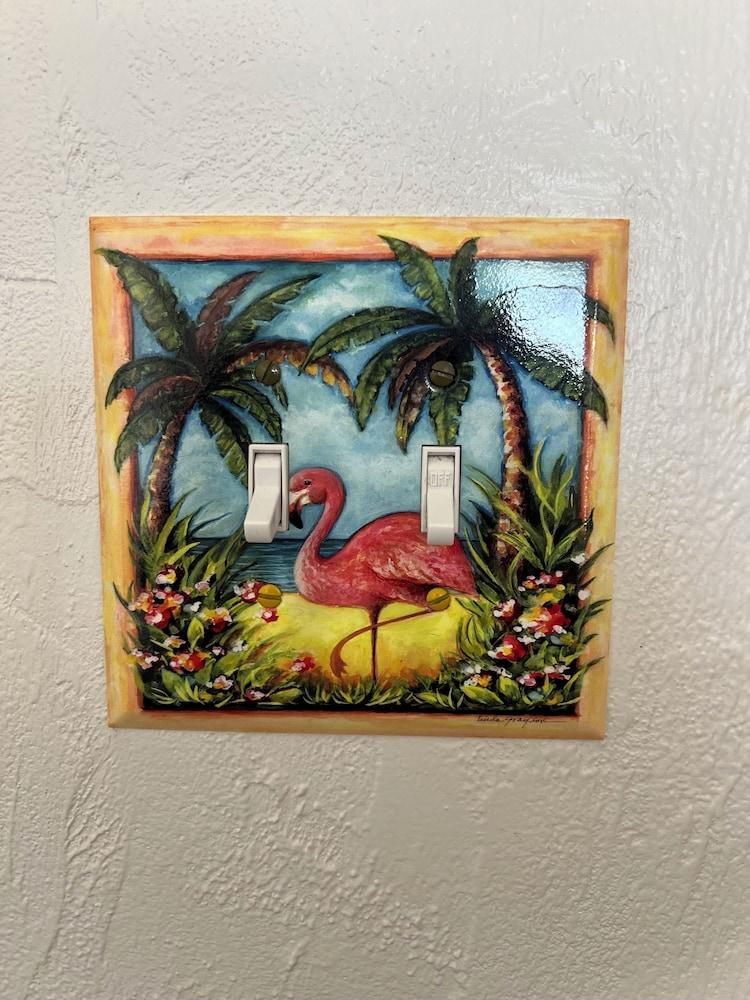 Flamingo Inn Beachfront photo 20