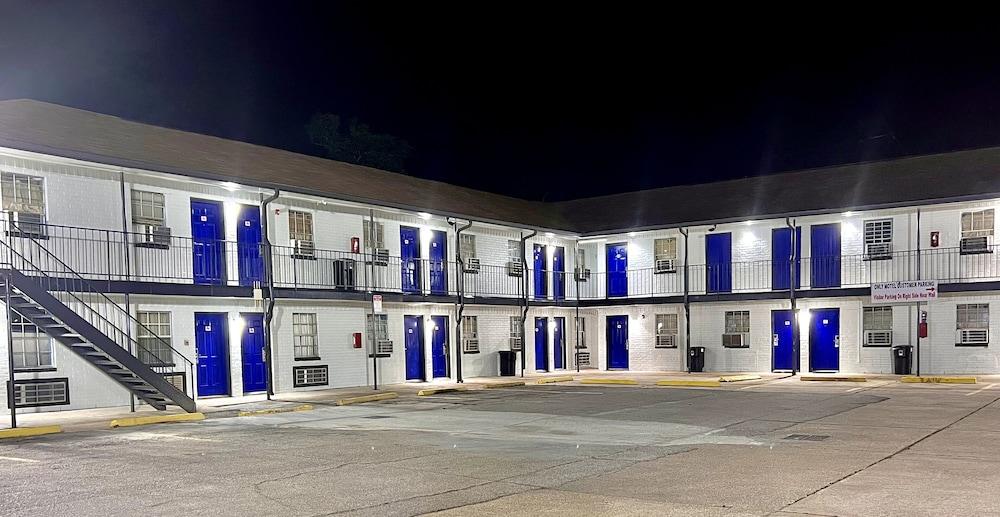 Orbit Inn - Houston Homestead/Tidwell photo 10