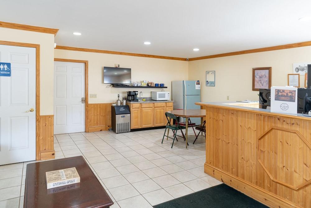 Inn at Octagon Acres photo 14