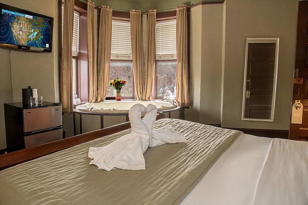 Basin Park Hotel and Spa photo 49