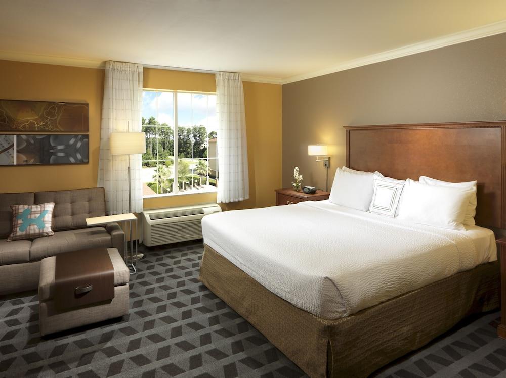 TownePlace Suites by Marriott Houston Intercontinental Arpt photo 1