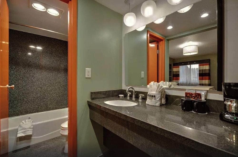 Bposhtels Scottsdale photo 4