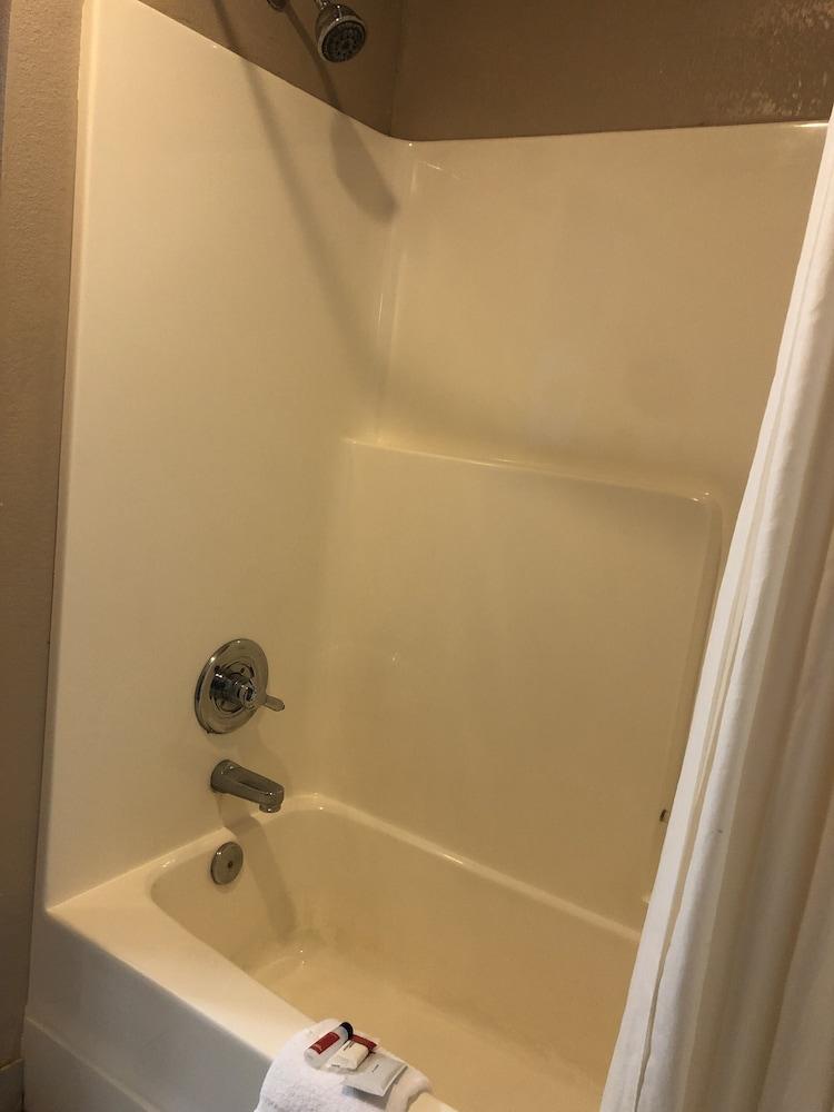 Quality Inn Neosho photo 2