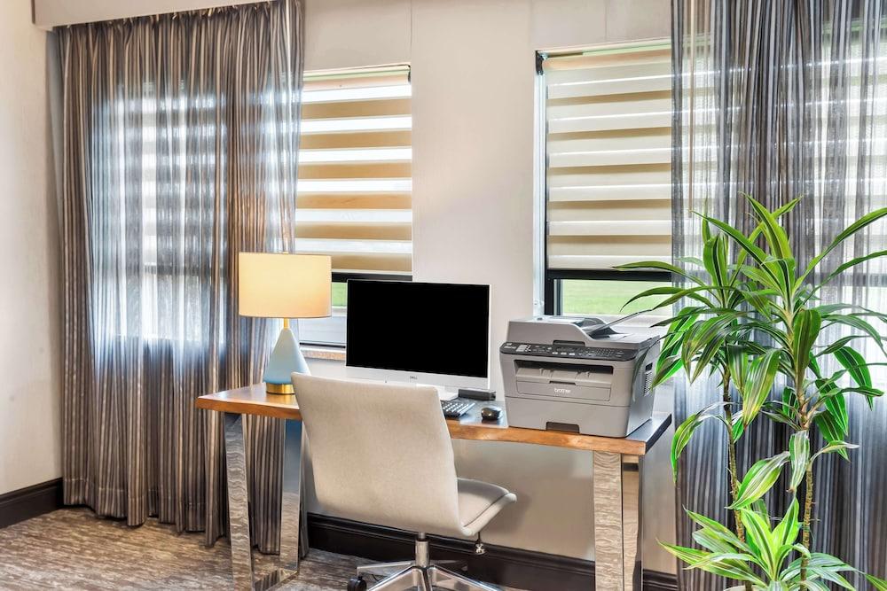 Best Western Oswego Hotel photo 35