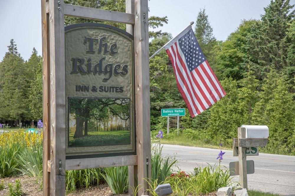 Ridges Inn & Suites photo 42