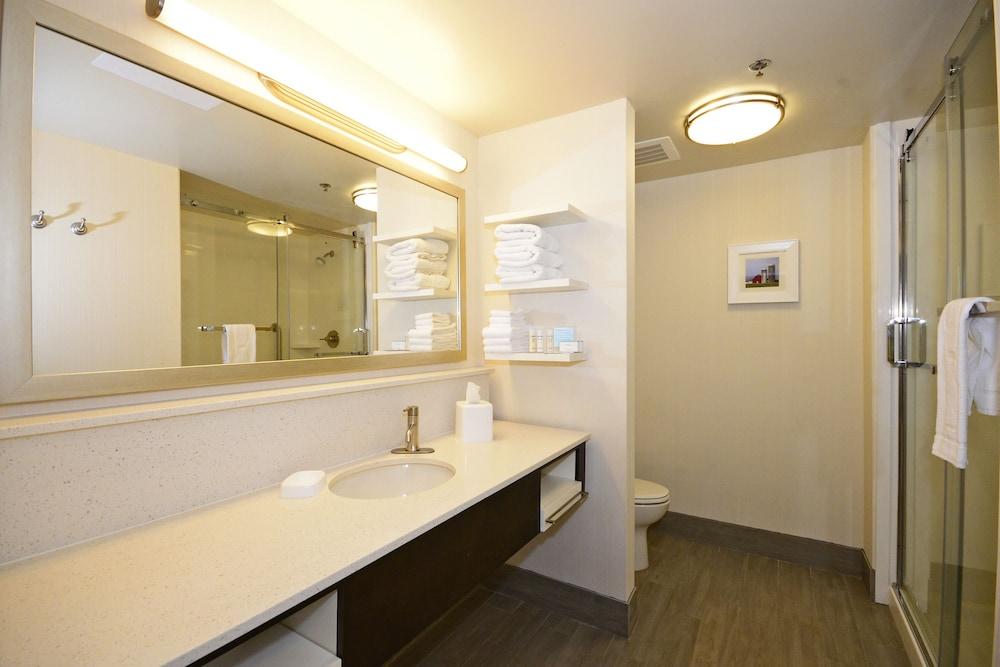 Hampton Inn Pulaski photo 8
