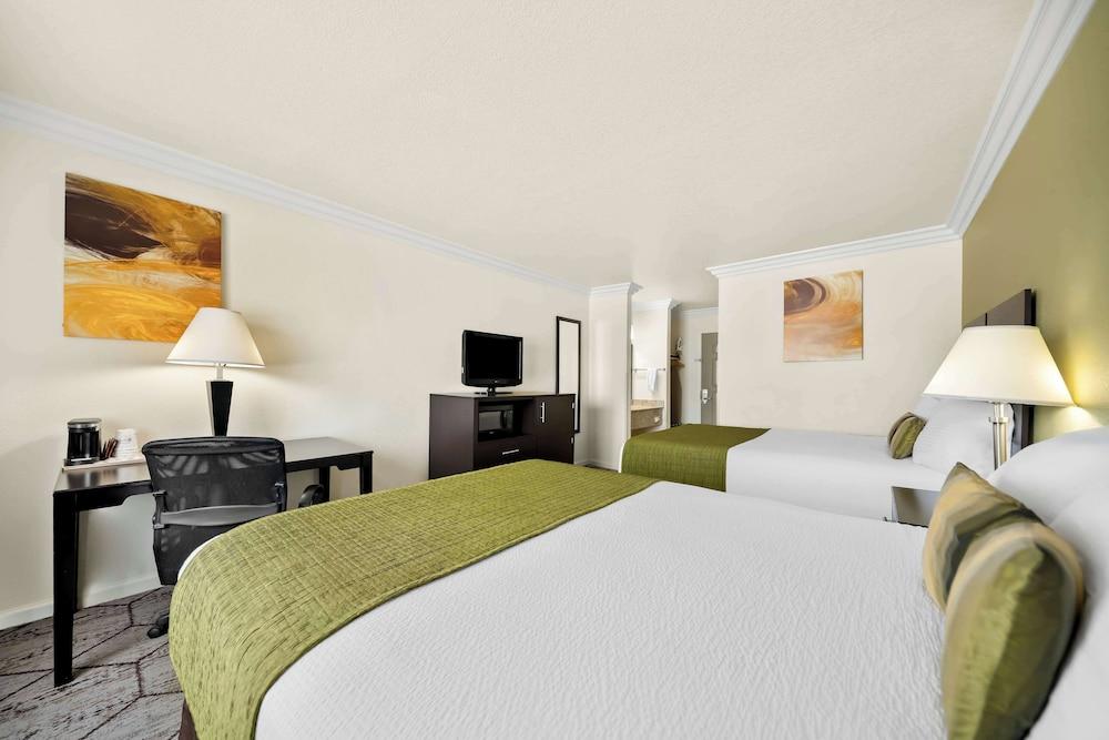 Best Western Executive Inn photo 20