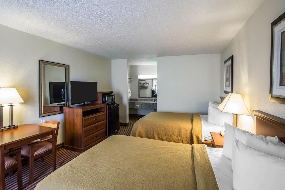 Quality Inn Madison photo 18