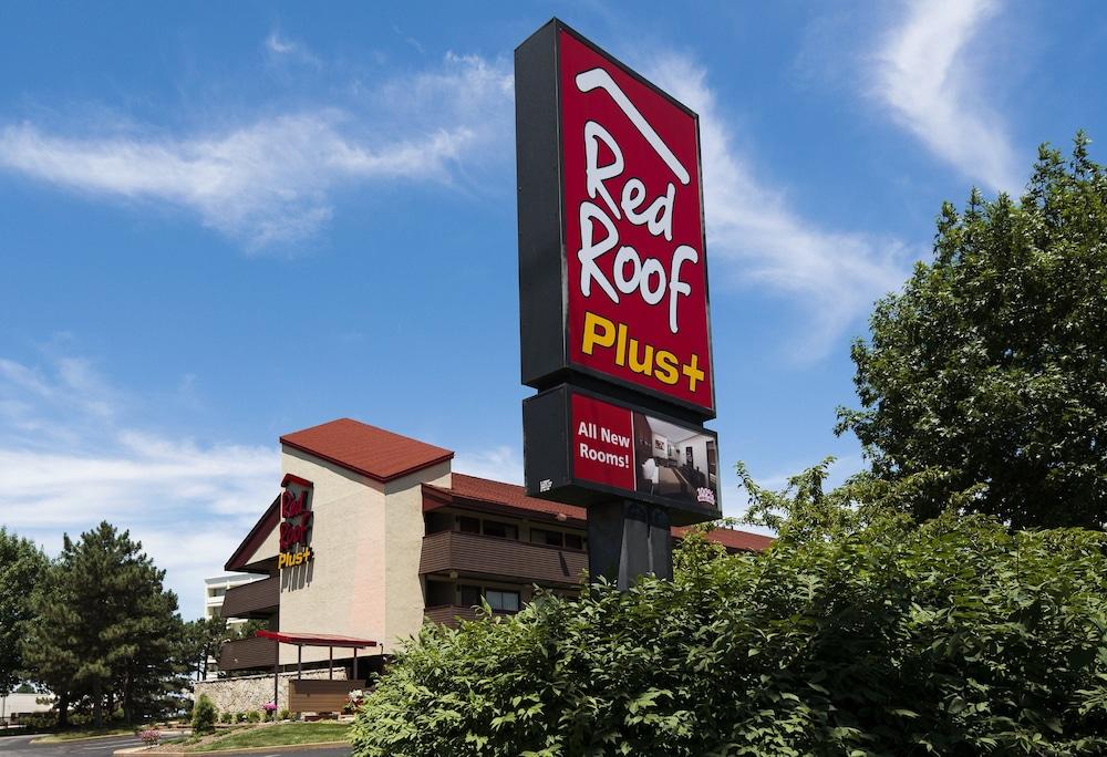 Red Roof Inn PLUS+ St Louis - Forest Park/ Hampton Ave  photo 34