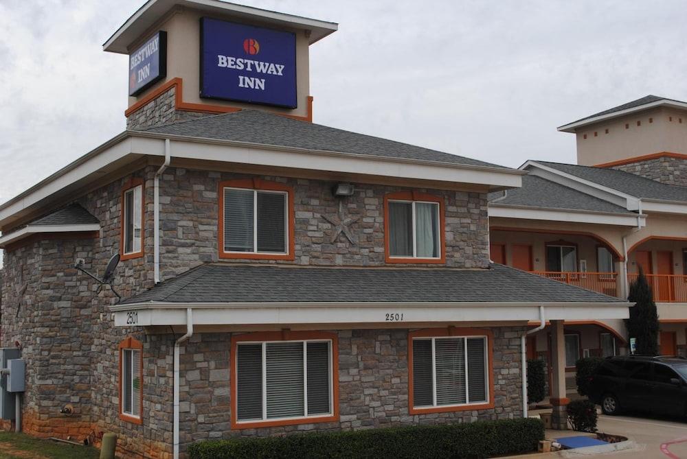 Bestway Inn photo 32