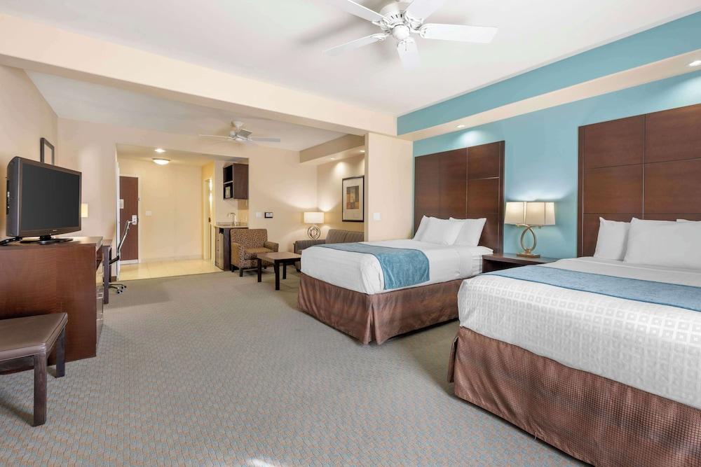 Best Western Plus Midland Suites photo 21
