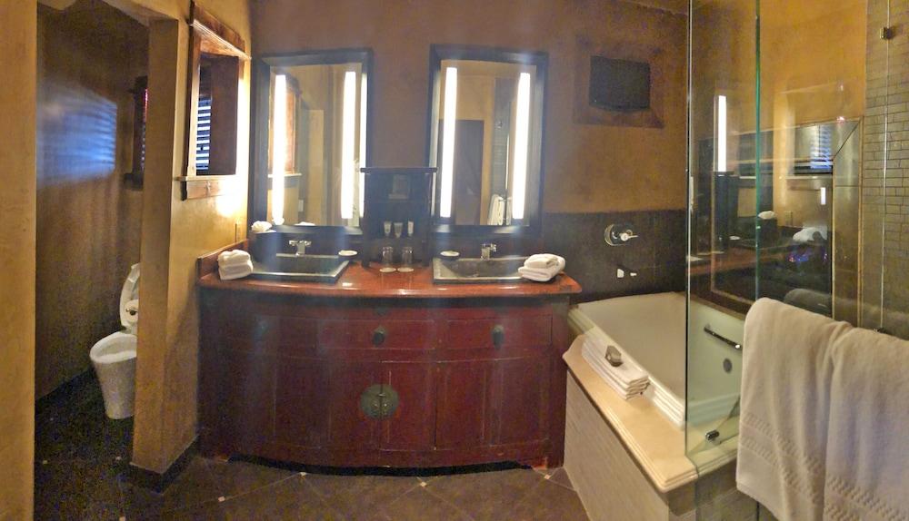 Border House at Crystal Bay Casino photo 19