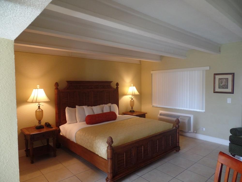 The Bayside Inn & Marina photo 46