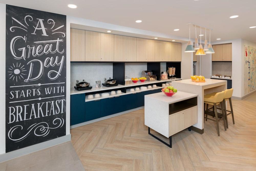 TownePlace Suites by Marriott Atlanta Airport North photo 17