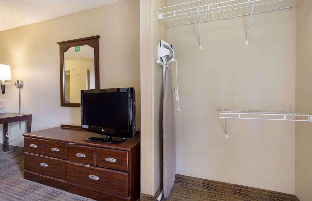 Extended Stay America Suites Tacoma South photo 12