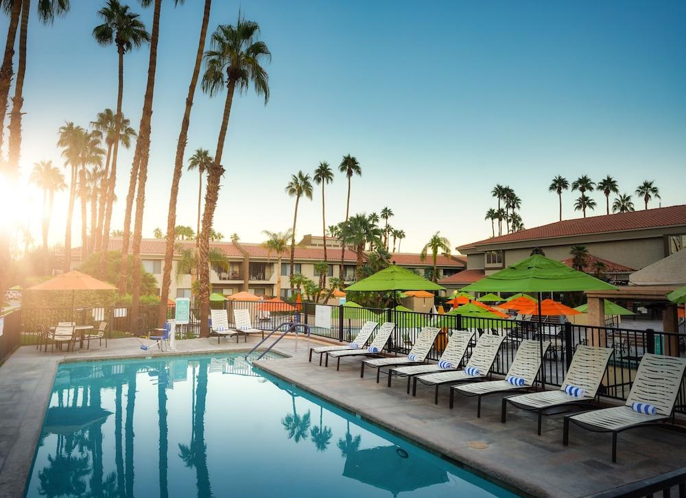 Hyatt Vacation Club at Desert Oasis photo 8