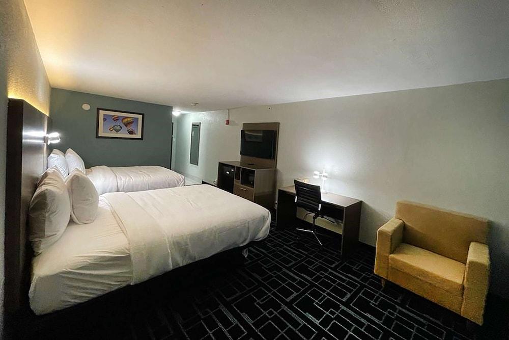 Baymont by Wyndham Chattanooga/Eastridge photo 12