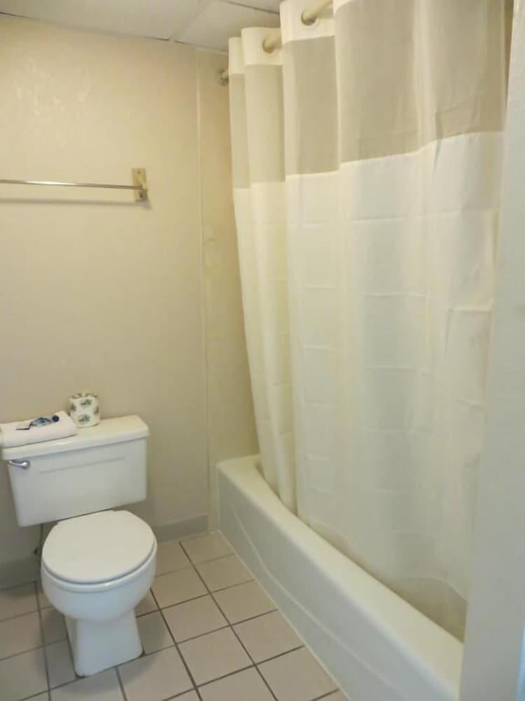 Mountain House Inn photo 33