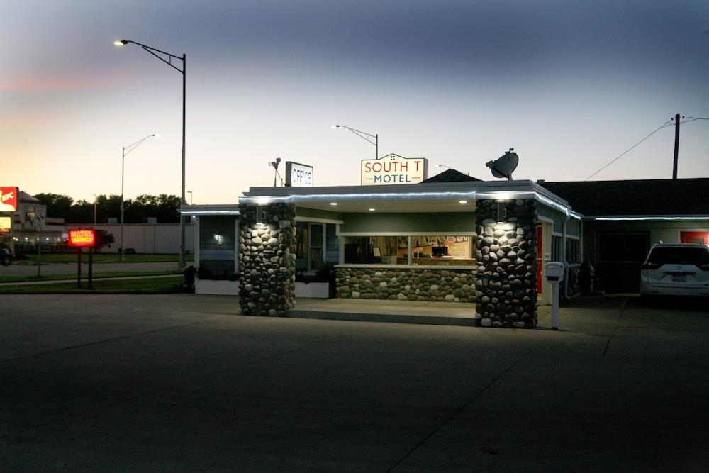 South T Motel photo 61