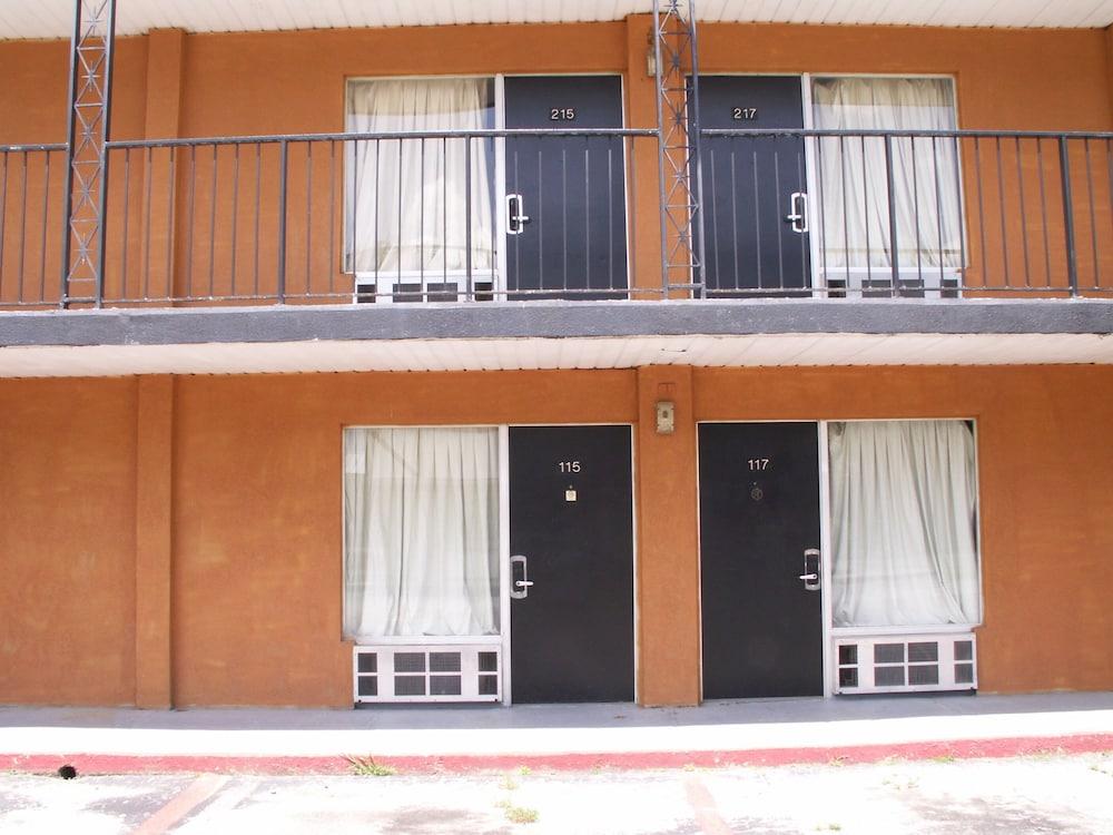 Inn of Knoxville photo 16