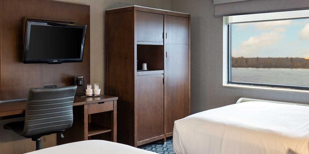 Crowne Plaza Niagara Falls NY Riverside by IHG photo 32