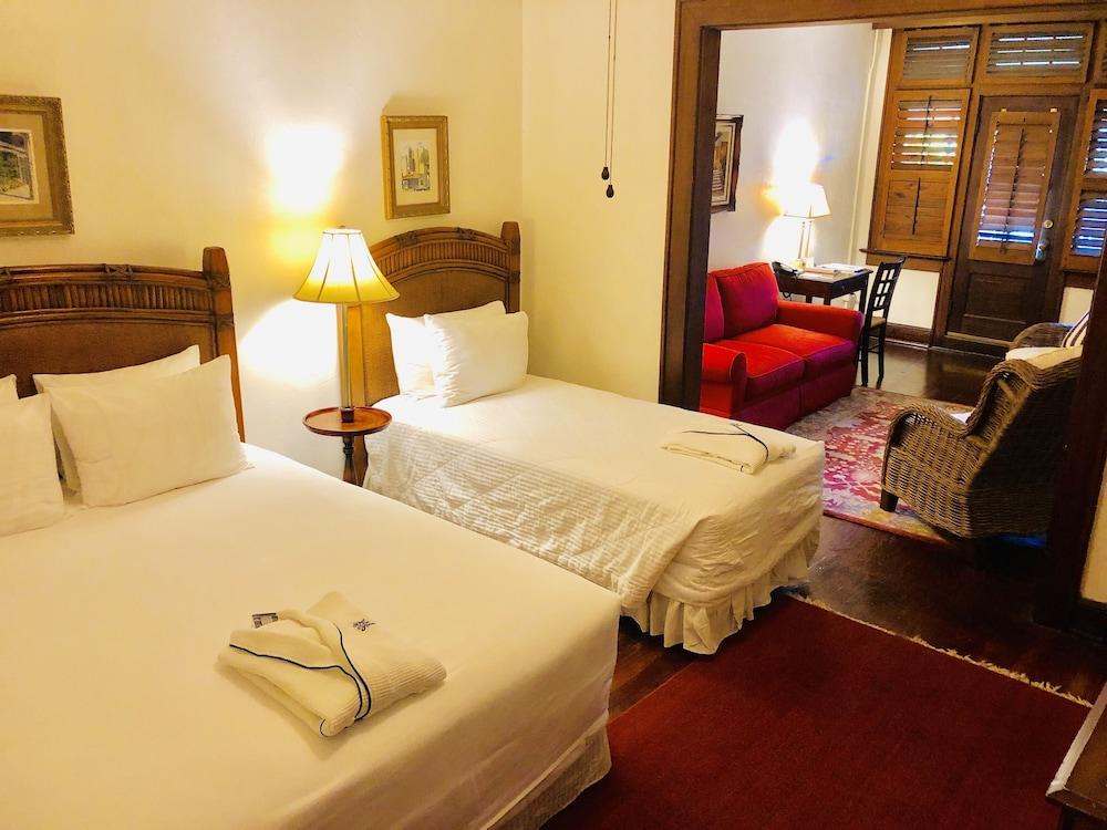 Park Plaza Hotel photo 18