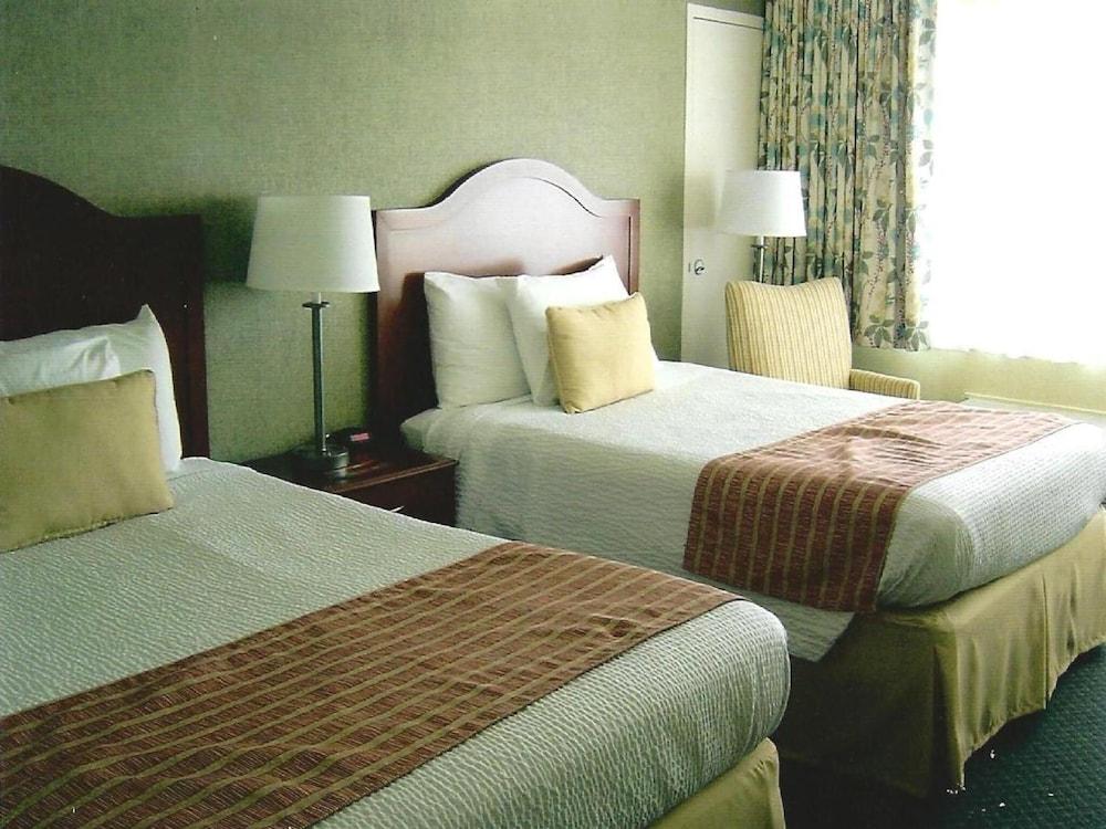Pier 4 Hotel photo 17