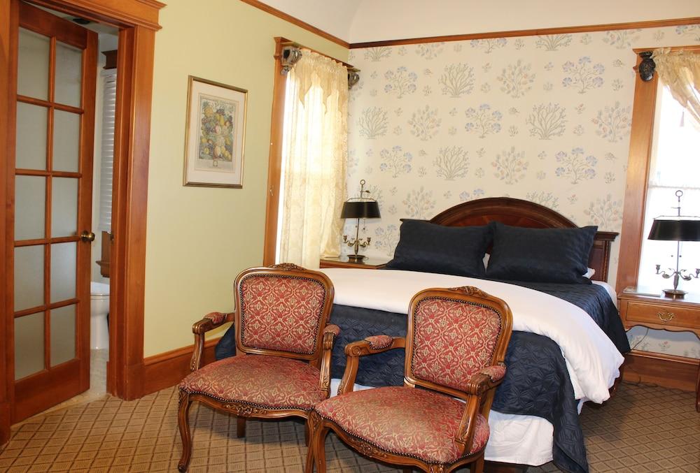 Pacific Grove Inn photo 31