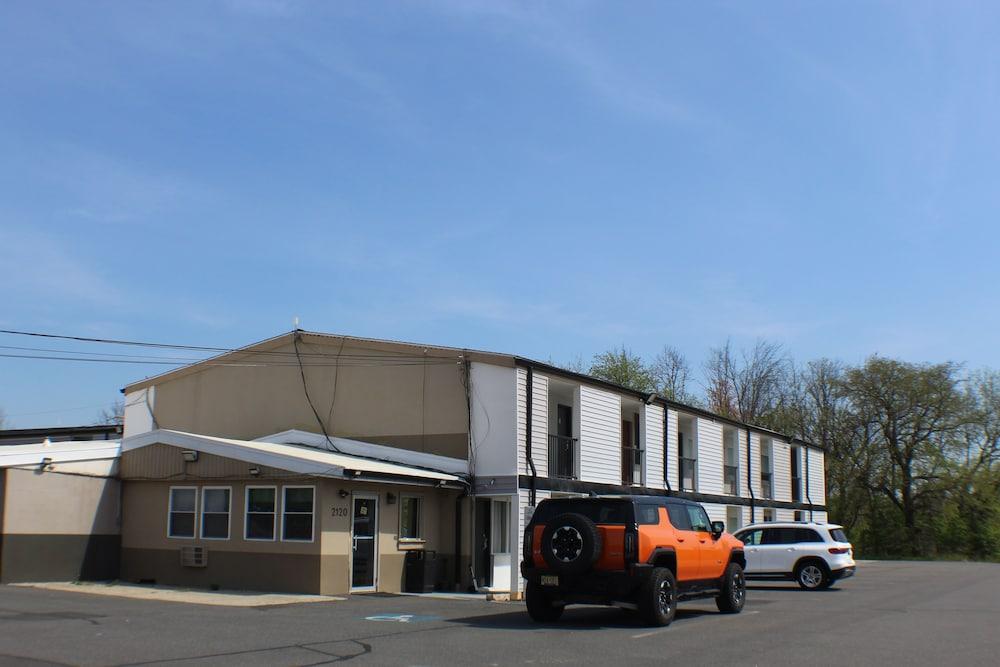 Riviera Motor Inn — hotel in Cinnaminson