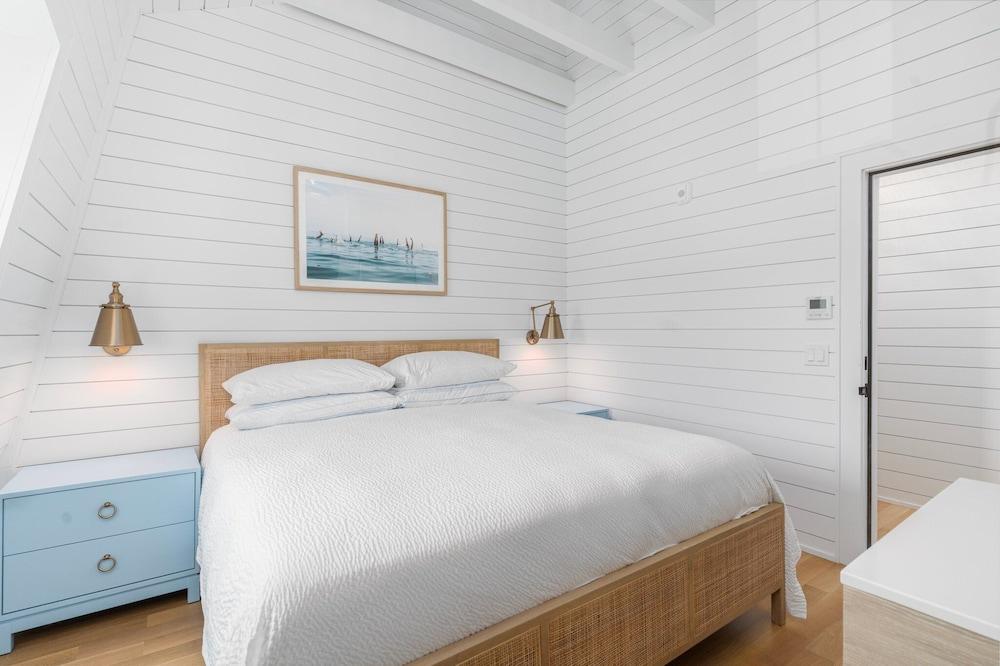 Block Island Bunk House photo 15