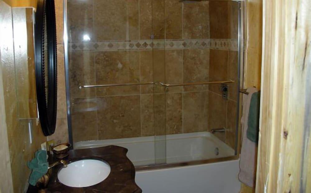 Snow Bear Inn photo 24