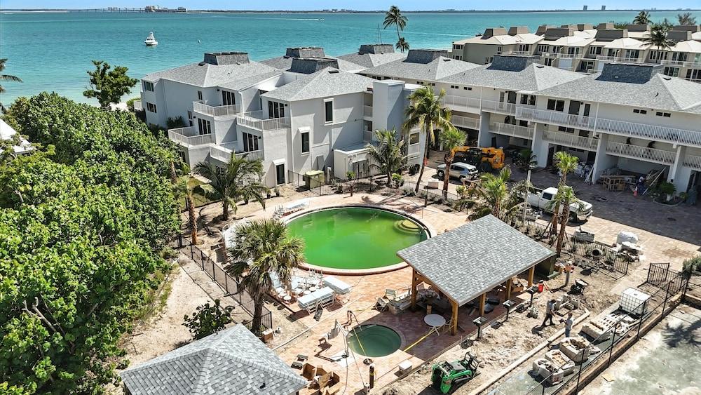 Lighthouse Resort and Club photo 1