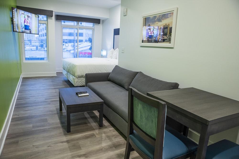 Peachtree Suites photo 8