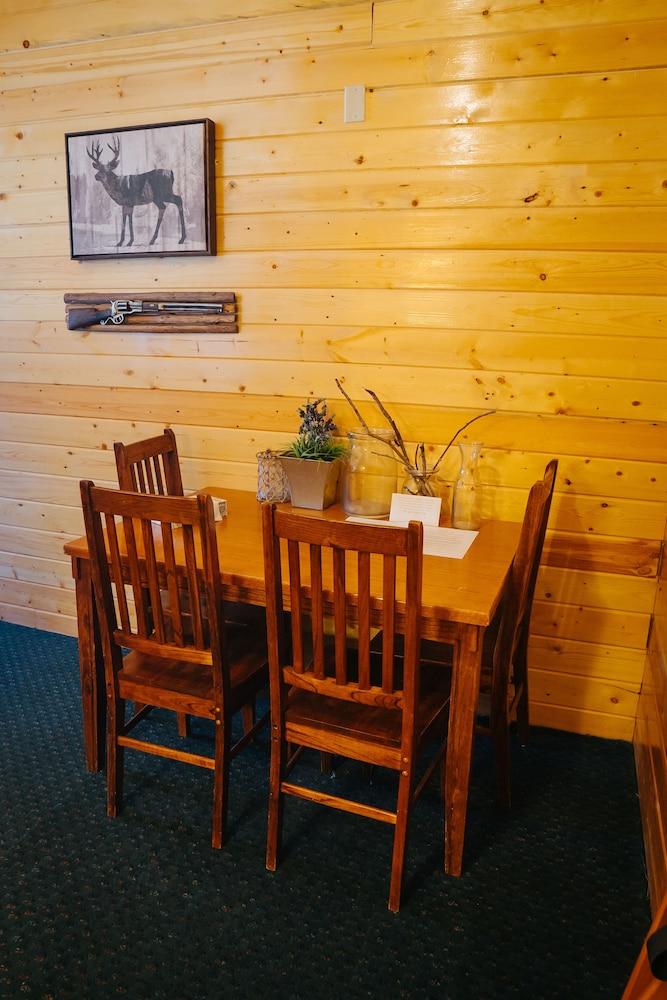 Anglers Lodge photo 33